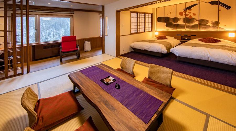 Hotel Taisetsu Onsen&Canyon Resort Камикава Екстериор снимка