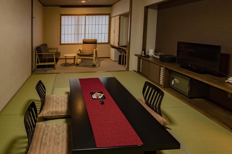 Hotel Taisetsu Onsen&Canyon Resort Камикава Екстериор снимка