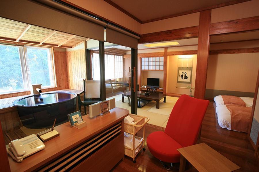 Hotel Taisetsu Onsen&Canyon Resort Камикава Екстериор снимка