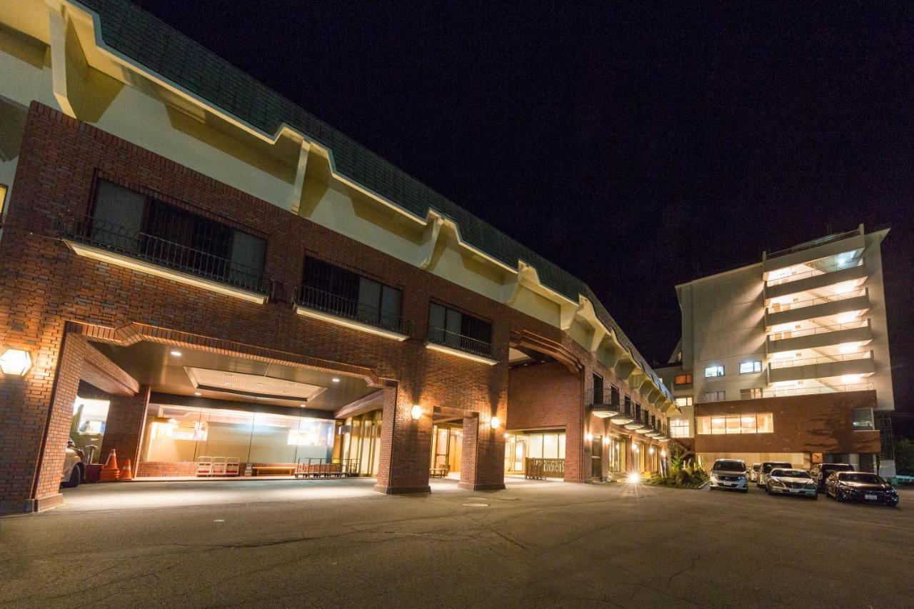 Hotel Taisetsu Onsen&Canyon Resort Камикава Екстериор снимка